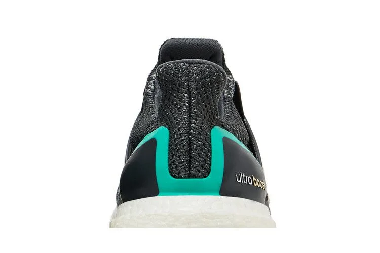 Кроссовки Adidas UltraBoost 2.0 'Shock Mint'