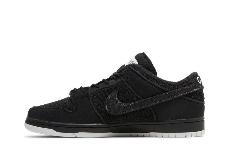 Кроссовки Gnarhunters x Nike Dunk Low SB 'Black'