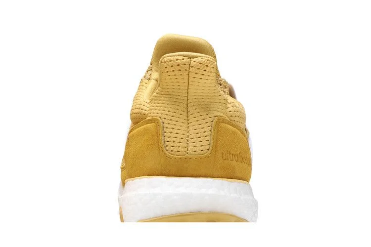Кроссовки Happy Gilmore x Extra Butter x adidas UltraBoost 1.0 'Gold Jacket'