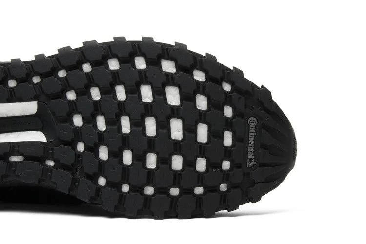 Кроссовки Kith x Nonnative x adidas UltraBoost Mid 'Patchwork'