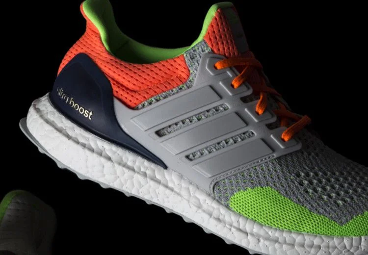 Кроссовки Kolor x adidas UltraBoost 1.0 'Solar Orange'
