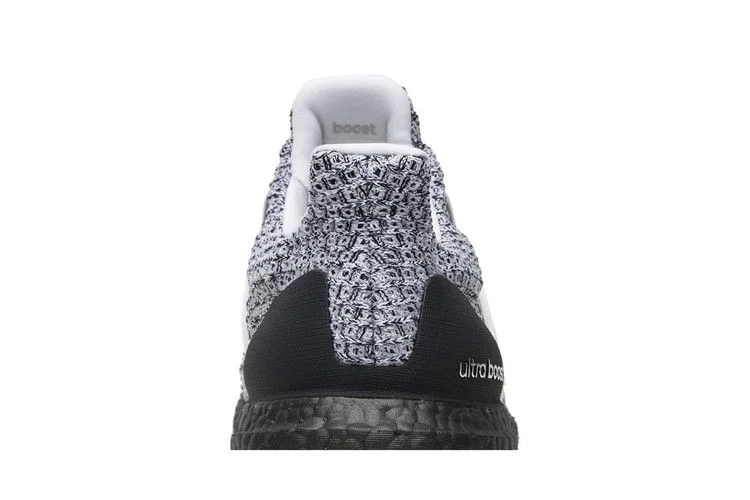Кроссовки adidas UltraBoost 4.0 Limited 'Cookies and Cream'