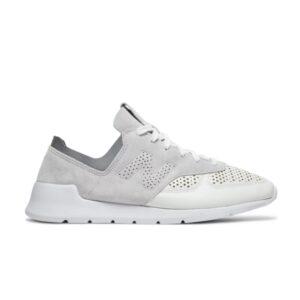 White/Nimbus Cloud