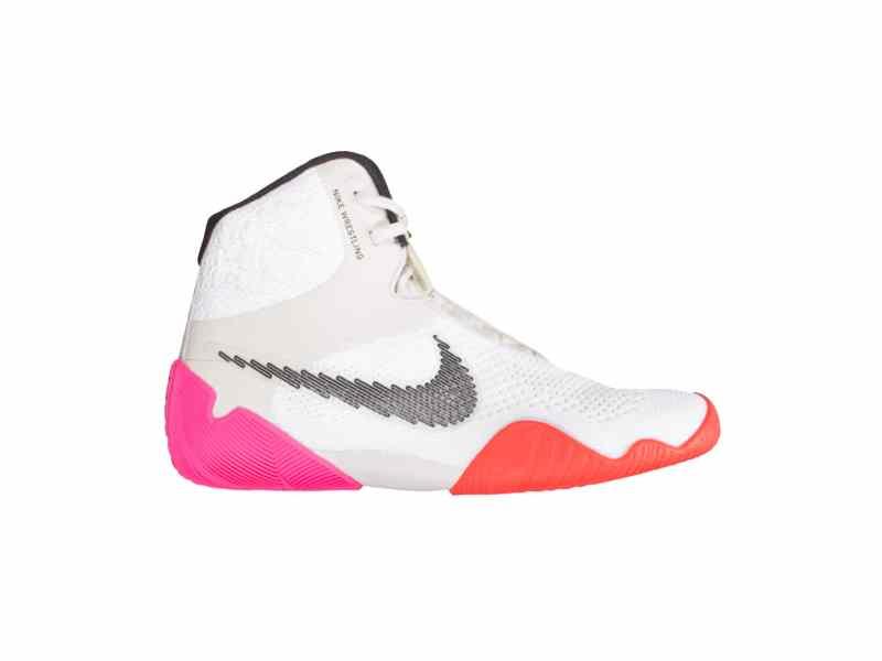 nike-tawa-se-rawdacious
