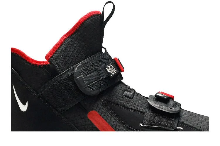 Кроссовки Nike LeBron Soldier 13 'Bred'