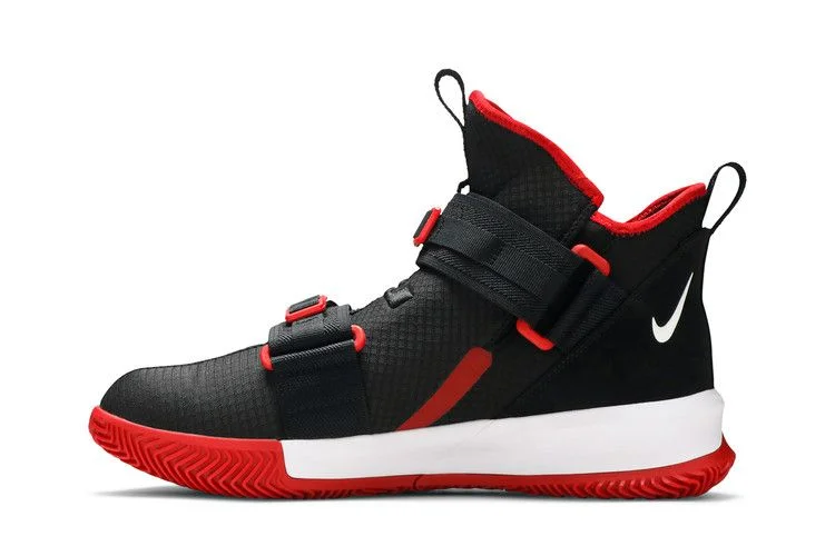 Кроссовки Nike LeBron Soldier 13 'Bred'