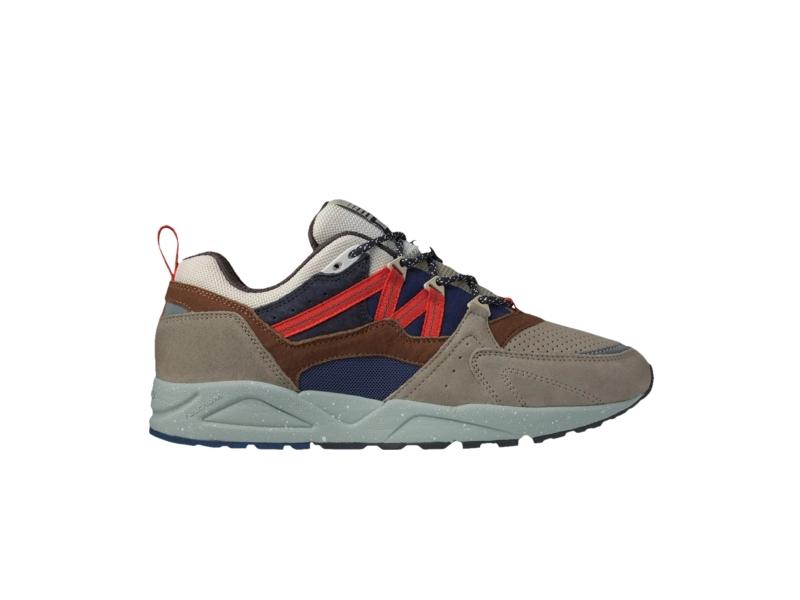 karhu-fusion-2-0-abbey-stone-beaver-fur