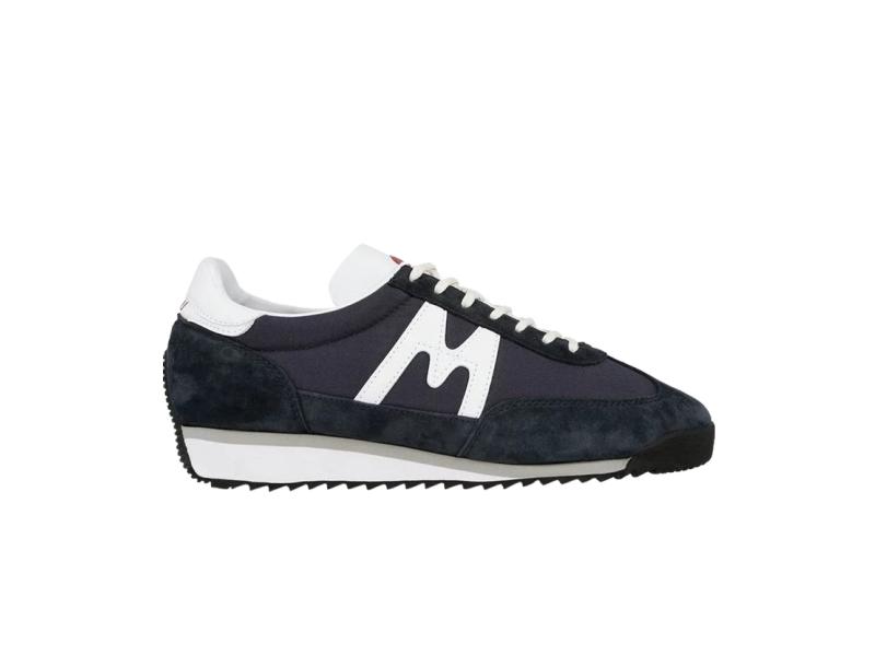 karhu-mestari-night-sky-white