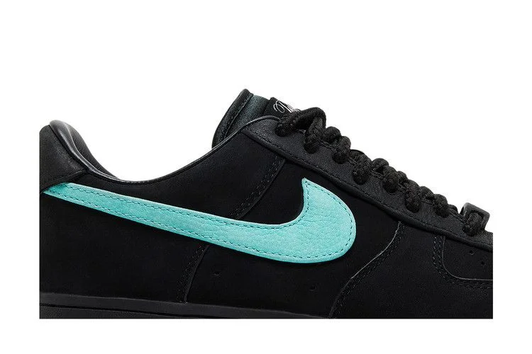 Кроссовки Tiffany & Co. x Nike Air Force 1 Low '1837'