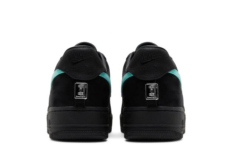 Кроссовки Tiffany & Co. x Nike Air Force 1 Low '1837'