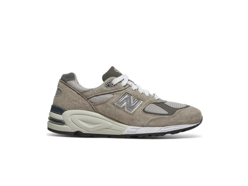 new-balance-990v2-made-in-usa-grey-2