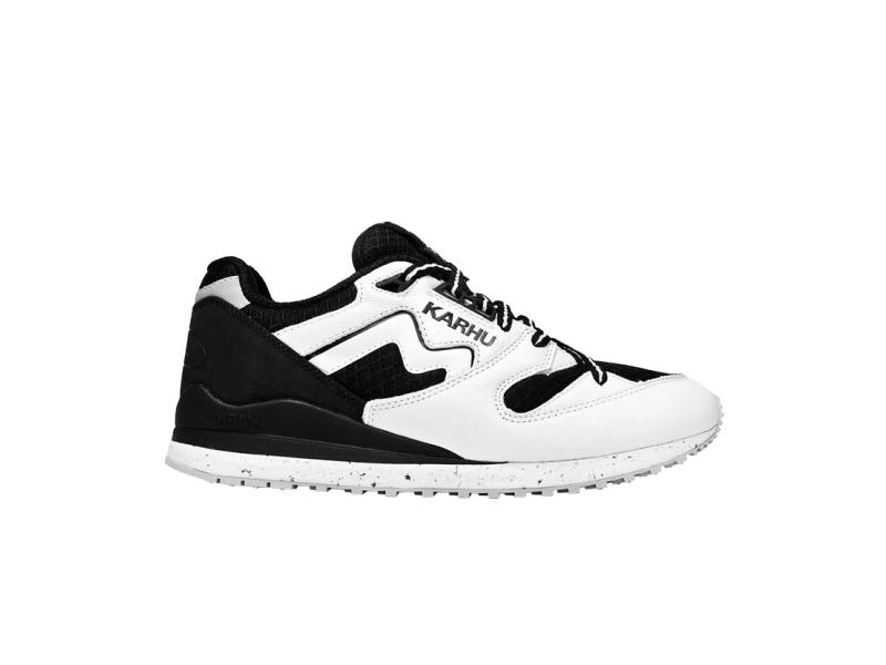 paavo-x-karhu-synchron-classic-black-white