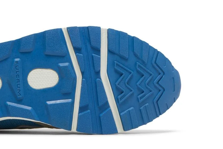 Кроссовки Karhu Aria 95 'Lily White Vallarta Blue'