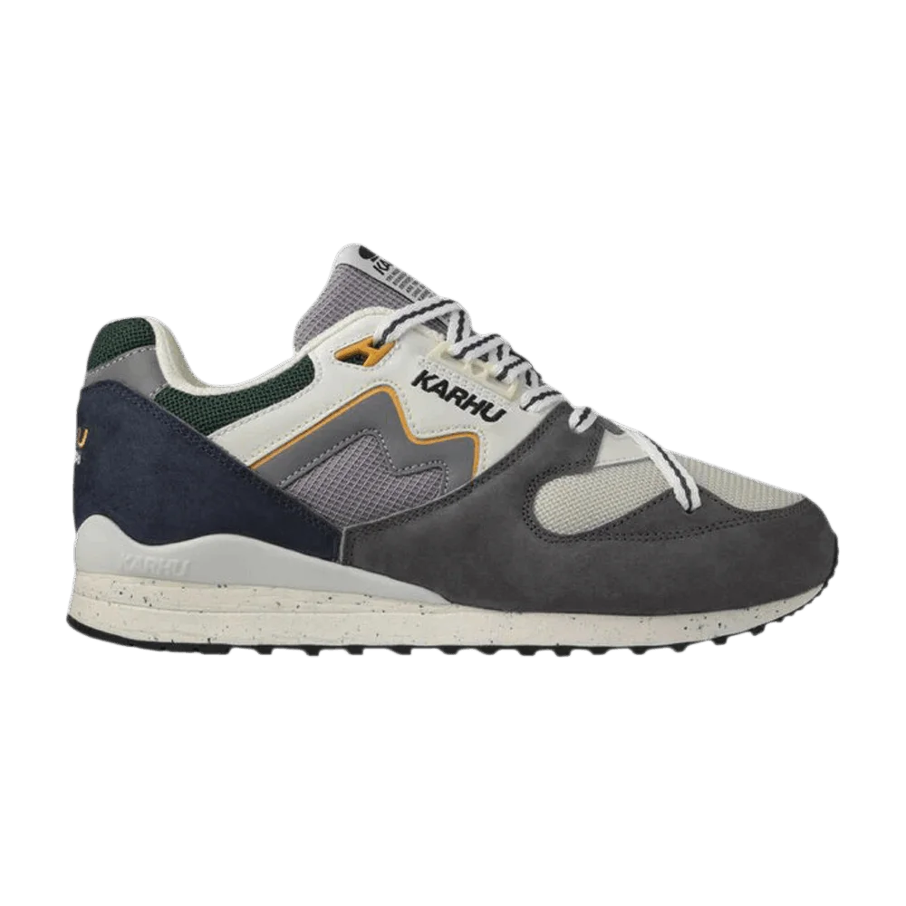 Кроссовки Karhu Synchron Classic 'Gunmetal'