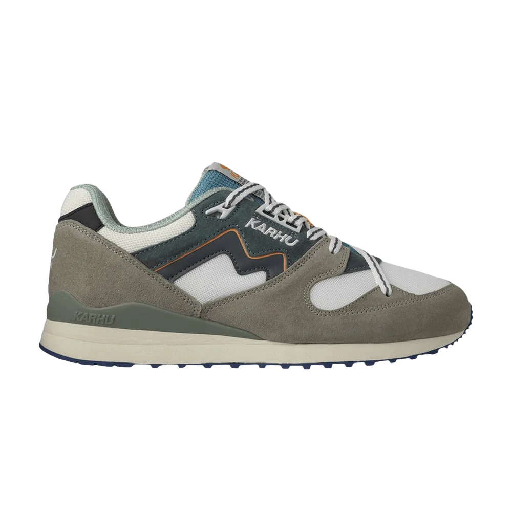 Кроссовки Karhu Synchron Classic 'The Forest Rules'