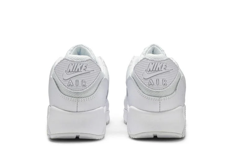 Кроссовки Nike Air Max 90 'Triple White'