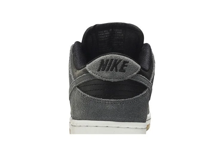 Кроссовки Nike SB Dunk Low TRD 'Dark Grey'
