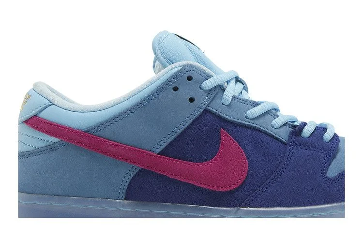 Кроссовки Run The Jewels x Nike Dunk Low SB '4/20'