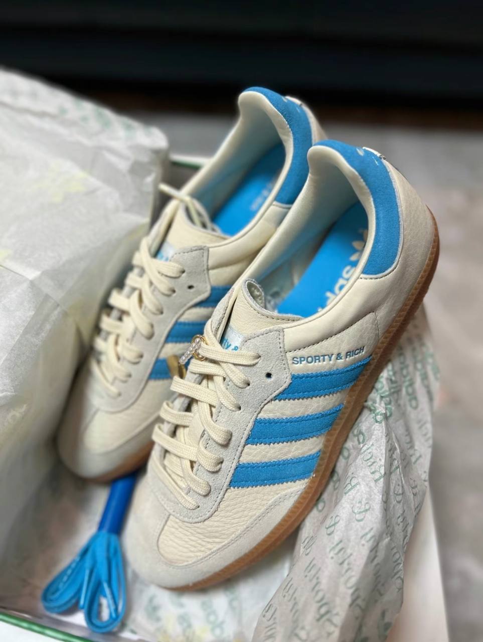 Кроссовки Sporty & Rich x adidas Samba OG Cream Blue купить оригинал ...