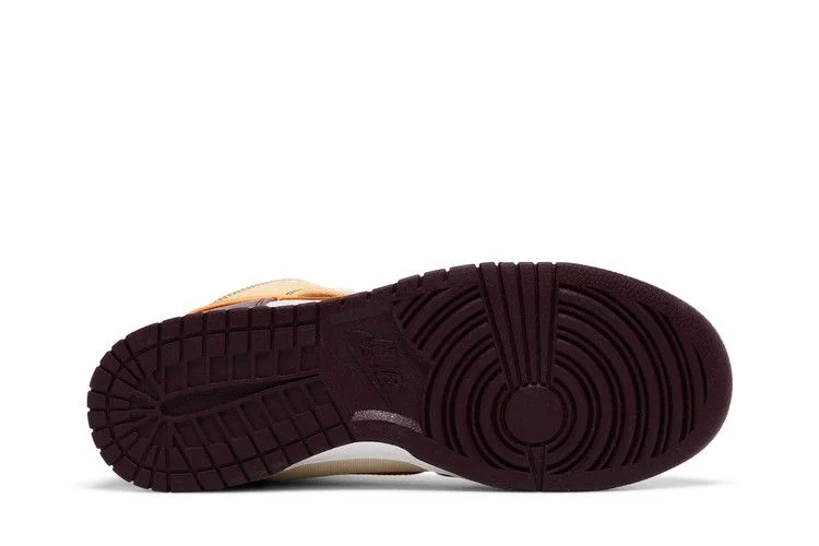Кроссовки Nike Dunk Mid 'Plum Coconut Milk'