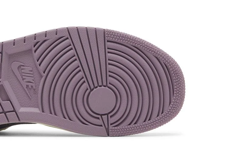 Кроссовки Wmns Air Jordan 1 Low 'International Women's Day'