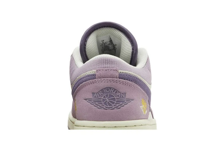 Кроссовки Wmns Air Jordan 1 Low 'International Women's Day'