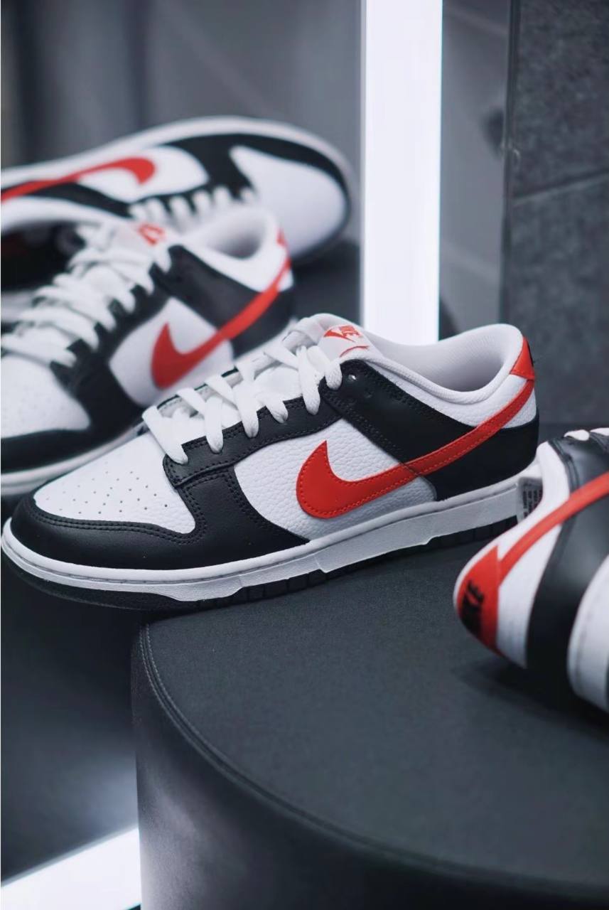 Кроссовки Nike Dunk Low Black White Red