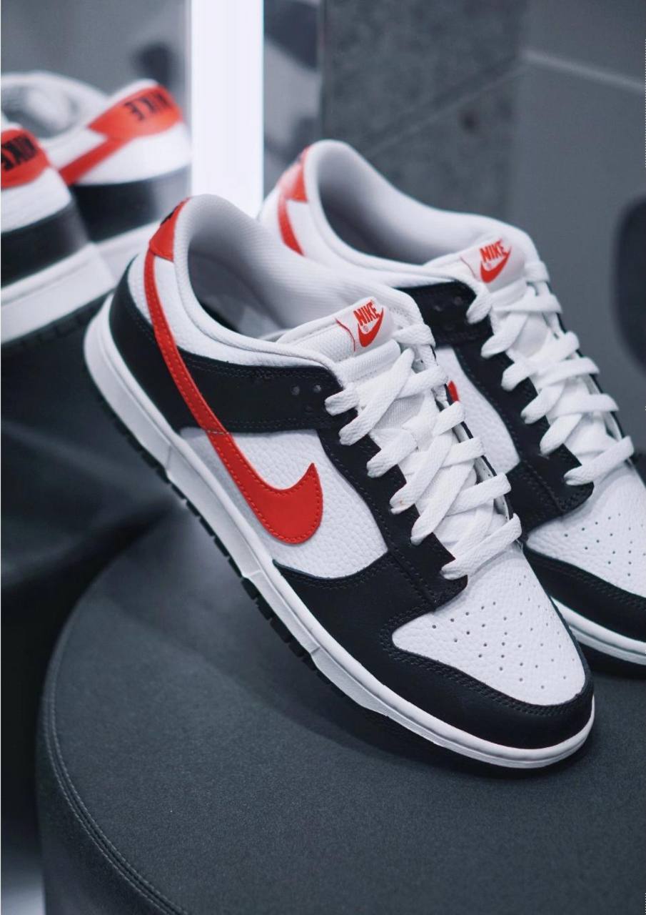 Кроссовки Nike Dunk Low Black White Red