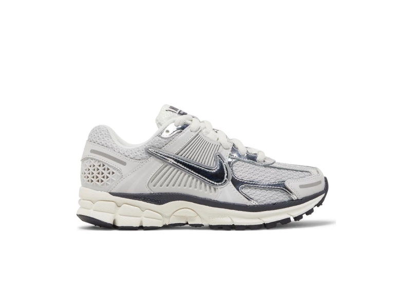 Wmns Nike Air Zoom Vomero 5 Photon Dust Metallic Silver FD0884 025