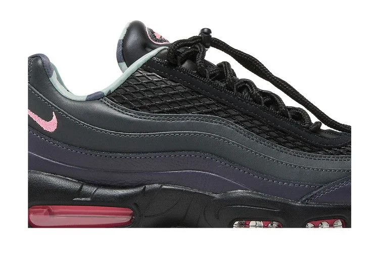 Кроссовки Corteiz x Nike Air Max 95 SP 'Rules the World - Pink Beam'