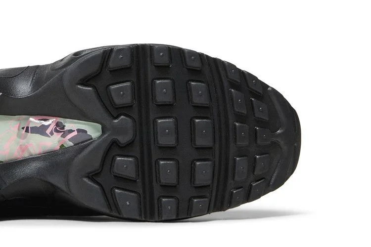 Кроссовки Corteiz x Nike Air Max 95 SP 'Rules the World - Pink Beam'