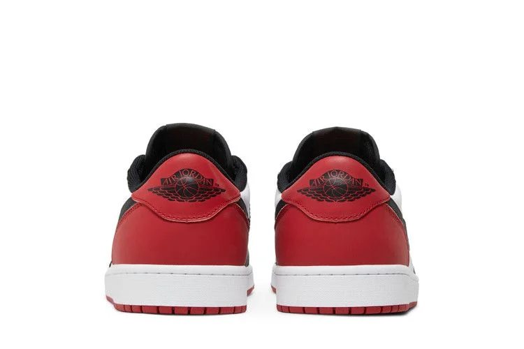 Кроссовки Air Jordan 1 Retro Low OG 'Black Toe'