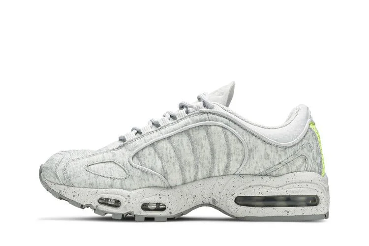 Кроссовки Nike Air Max Tailwind 4 SP 'Geyser Grey'