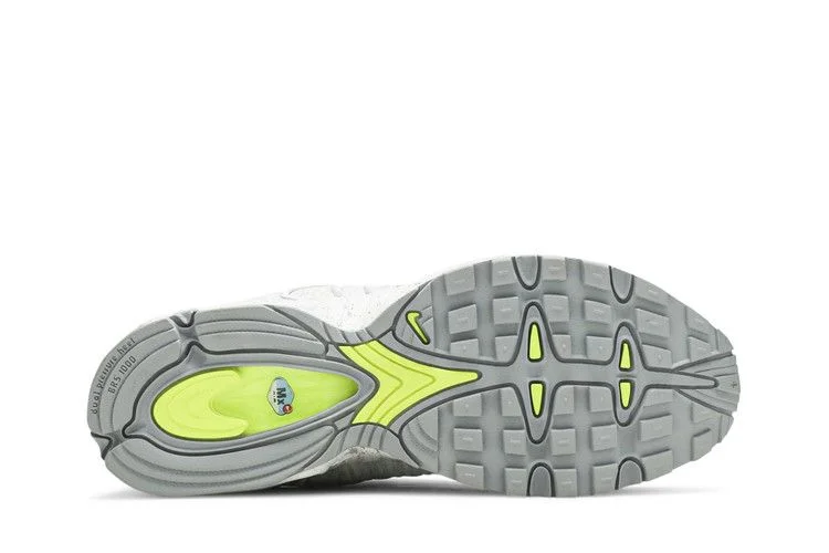Кроссовки Nike Air Max Tailwind 4 SP 'Geyser Grey'