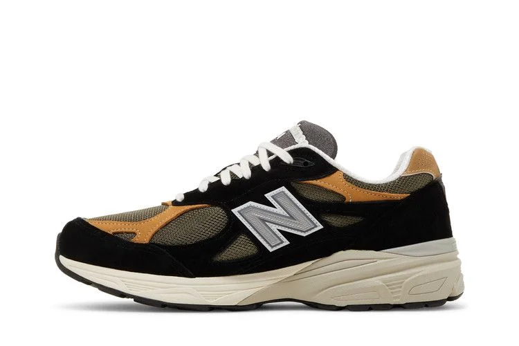 Кроссовки Teddy Santis x New Balance 990v3 Made in USA 'Black Tan'