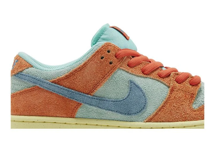 Кроссовки Nike Dunk Low SB 'Orange Emerald Rise'