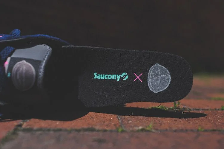 Кроссовки Offspring x Saucony Shadow 6000 'Grey'