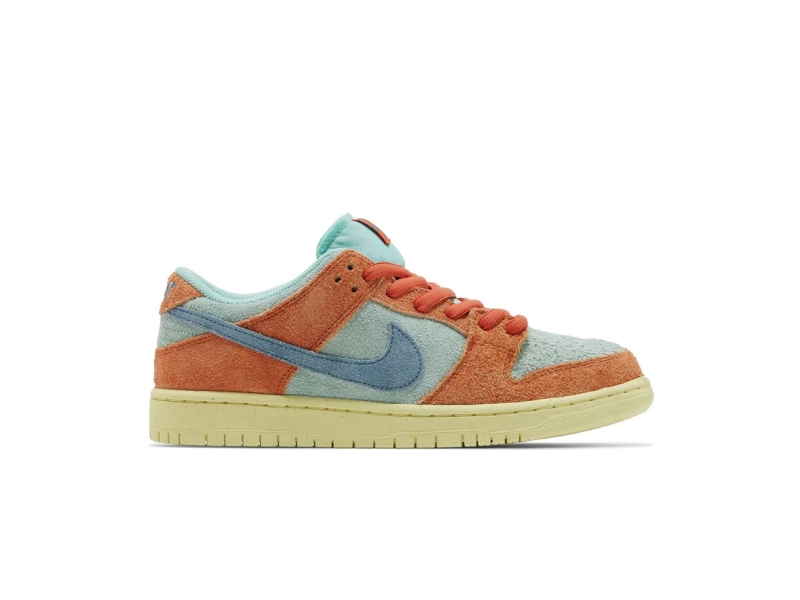 nike-dunk-low-sb-orange-emerald-rise