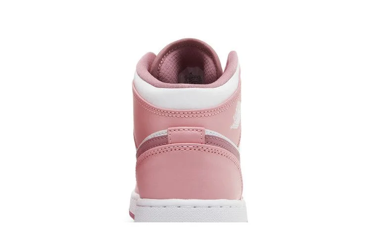 Кроссовки Air Jordan 1 Mid GS 'Valentine's Day 2023'