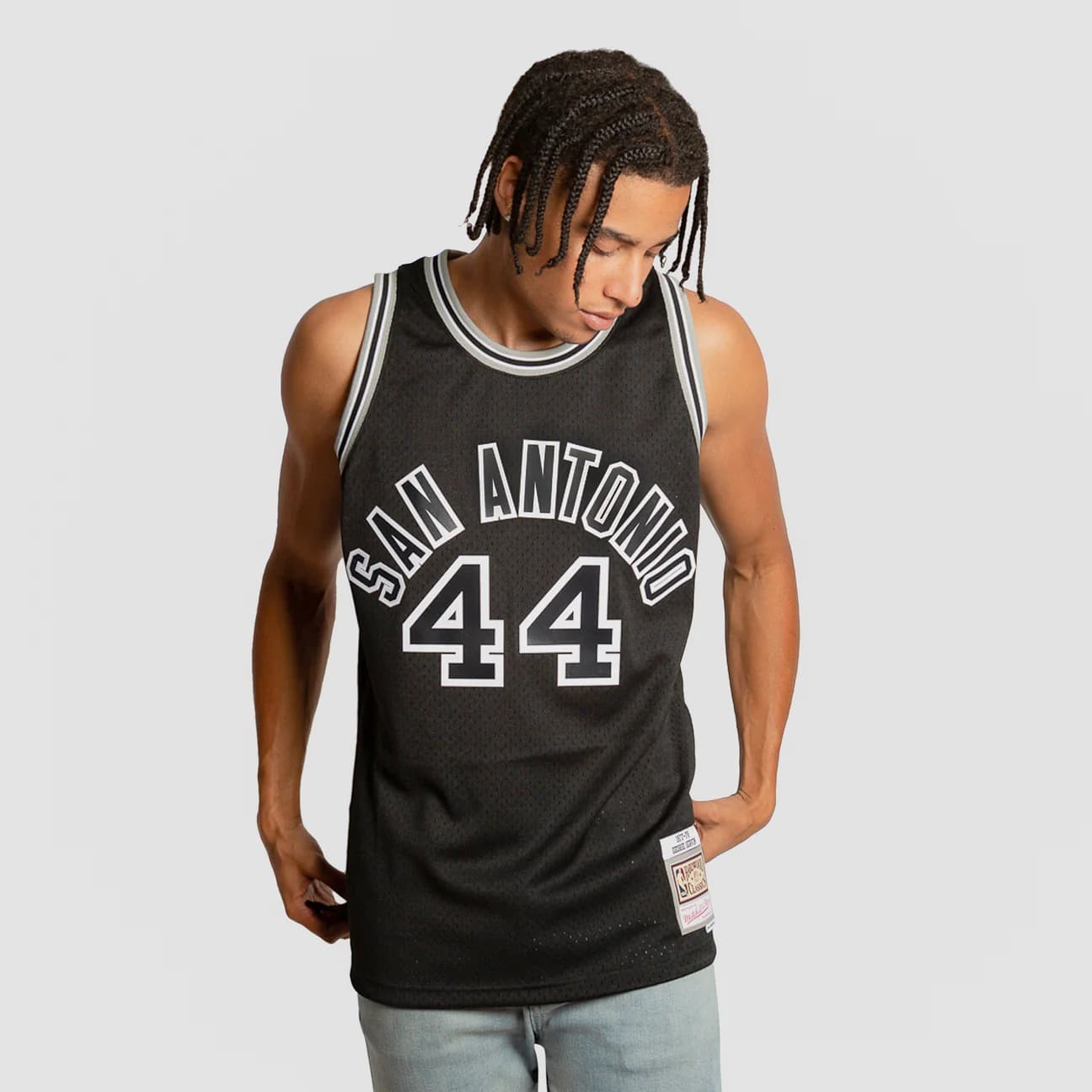 1977-78-san-antonio-spurs-george-gervin-44-swingman-hardwood-classics-black-jersey