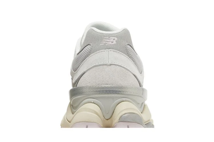 Кроссовки New Balance 9060 'Grey Matter December Sky'