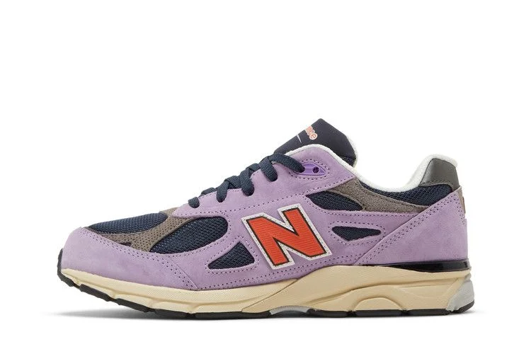 Кроссовки New Balance Teddy Santis x 990v3 Big Kid 'Raw Amethyst'