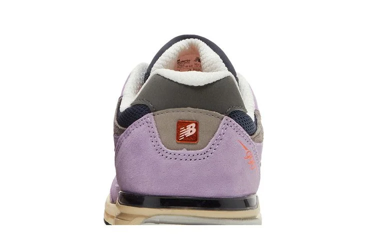 Кроссовки New Balance Teddy Santis x 990v3 Big Kid 'Raw Amethyst'