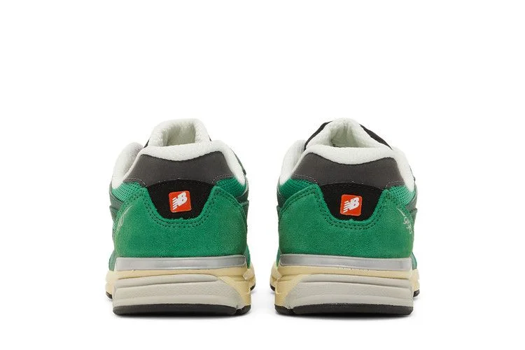 Кроссовки Teddy Santis x New Balance 990v3 Big Kid 'Green Gold'