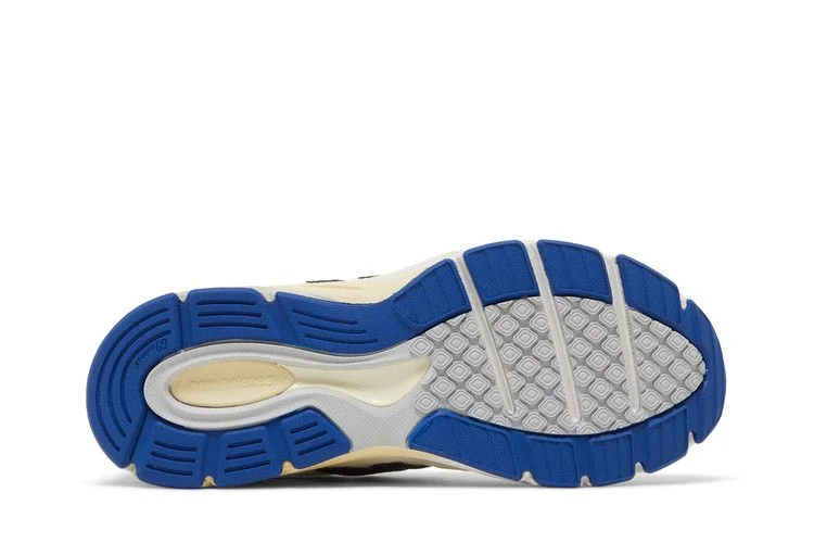 Кроссовки Teddy Santis x New Balance 990v3 Big Kid 'White Blue'