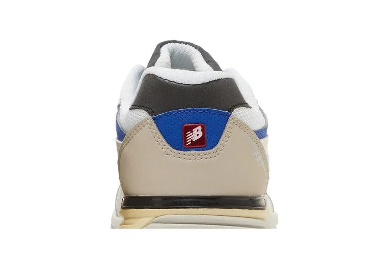 Кроссовки Teddy Santis x New Balance 990v3 Big Kid 'White Blue'