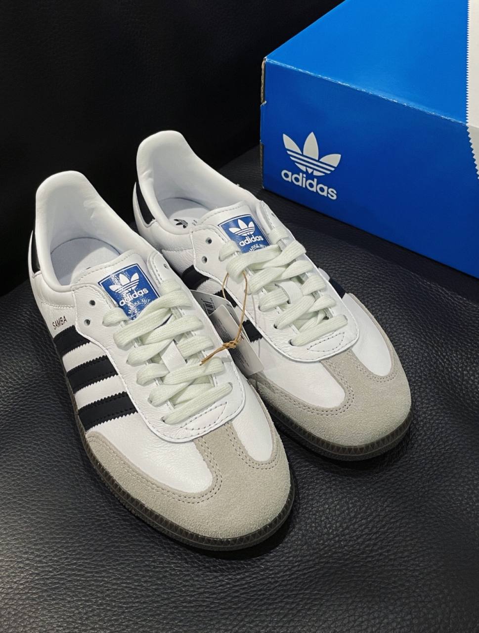 Кроссовки adidas Samba ADV White Black Gum купить оригинал - цена в ...