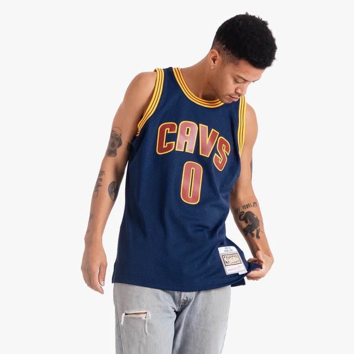 2015-16-cleveland-cavaliers-kevin-love-0-swingman-hardwood-classics-navy-jersey