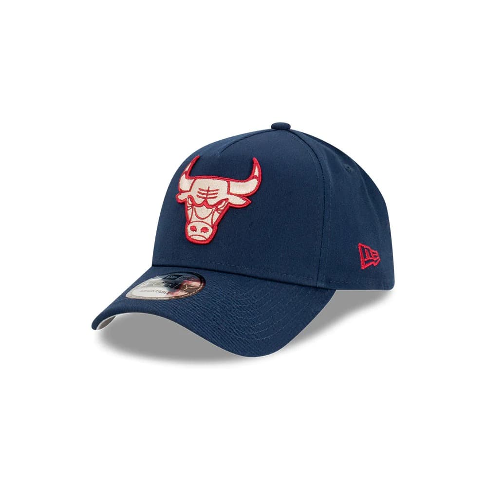 new-era-chicago-bulls-cardinal-ocean-9forty-a-frame-nba-snapback-hat