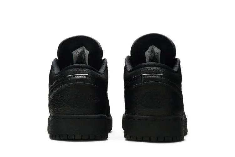 Кроссовки Air Jordan 1 Low GS 'Triple Black' 2020